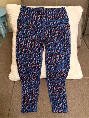Women' Blue and Pink Leopard Print Active Leggings